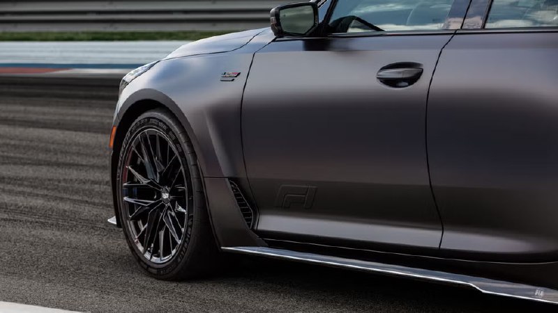 Cadillac CT5-V Blackwing F1: 695-сильный седан для фанатов Формулы-1