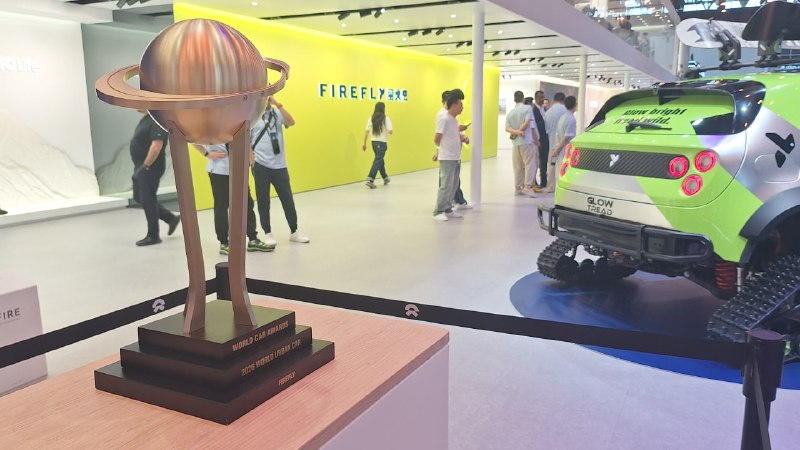 Nio показала электрический хэтчбек Firefly и выиграла World Car Awards