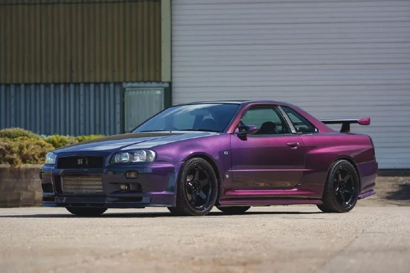 Пять Nissan Skyline GT-R R34 на аукционе: от 3 млн евро и редких версий Пять Nissan Skyline GT-R R34 на аукционе: от 3 млн евро и редких версий