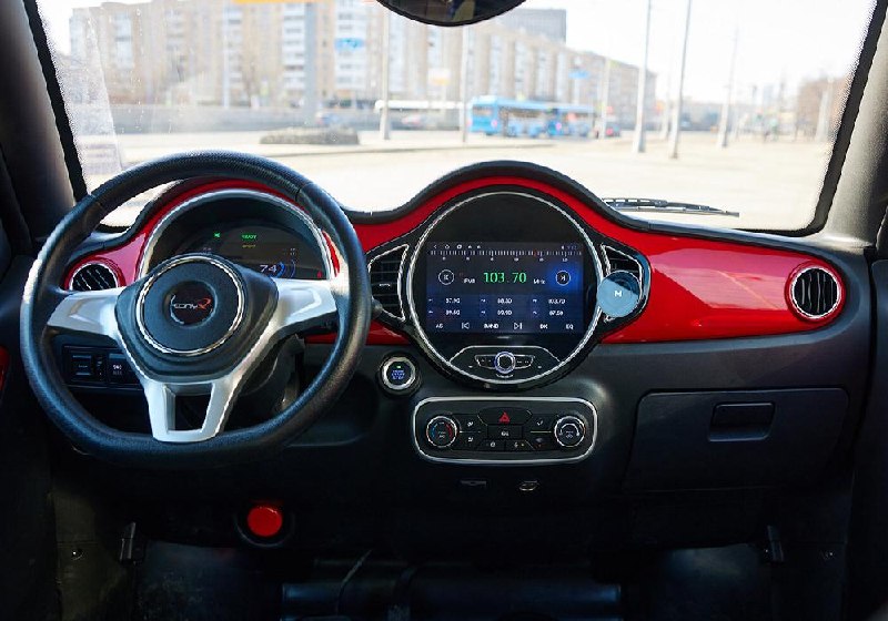 Тест странного городского транспорта: Eonyx M2 за 850 000 ₽ Тест странного городского транспорта: Eonyx M2 за 850 000 ₽