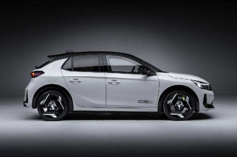 Opel и Vauxhall представили электрический хот-хэтч Corsa GSE