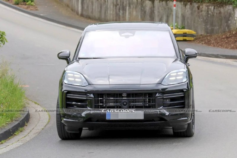 Porsche готовит обновлённый Cayenne Turbo E-Hybrid: тесты без камуфляжа Porsche готовит обновлённый Cayenne Turbo E-Hybrid: тесты без камуфляжа