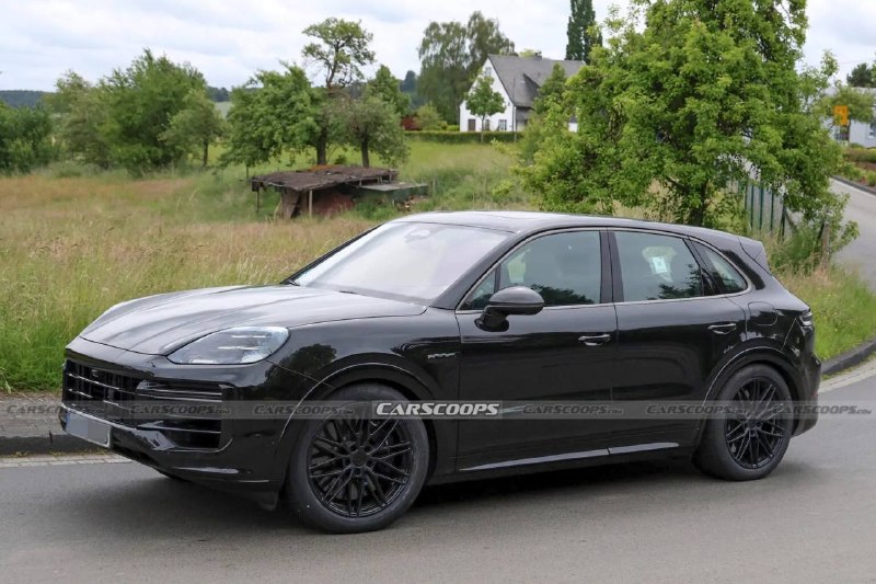 Porsche готовит обновлённый Cayenne Turbo E-Hybrid: тесты без камуфляжа Porsche готовит обновлённый Cayenne Turbo E-Hybrid: тесты без камуфляжа