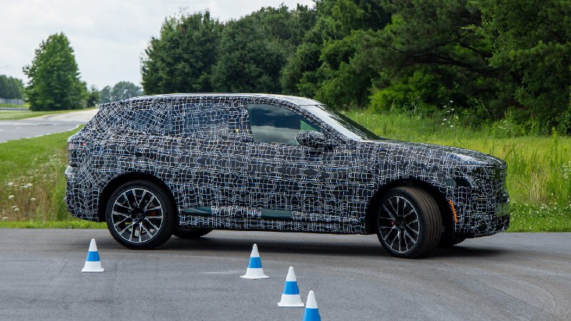 Новый BMW X5: премьера и характеристики Новый BMW X5: премьера и характеристики