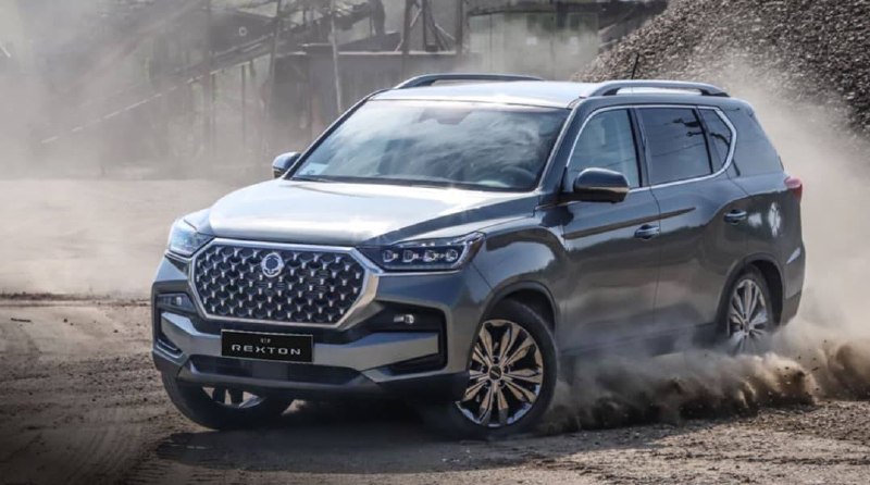 Распродажа рамных внедорожников KGM Rexton в России: скидки до 1,9 млн рублей Распродажа рамных внедорожников KGM Rexton в России: скидки до 1,9 млн рублей
