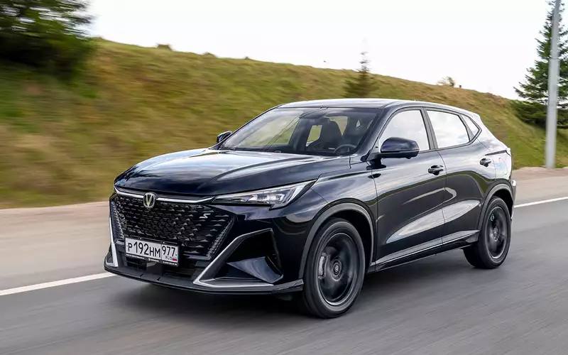 Сравнение трех доступных кроссоверов: Belgee X50+, Haval Jolion и Changan CS35 Max Сравнение трех доступных кроссоверов: Belgee X50+, Haval Jolion и Changan CS35 Max