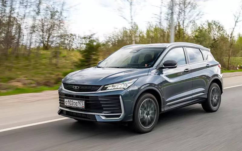 Сравнение трех доступных кроссоверов: Belgee X50+, Haval Jolion и Changan CS35 Max Сравнение трех доступных кроссоверов: Belgee X50+, Haval Jolion и Changan CS35 Max