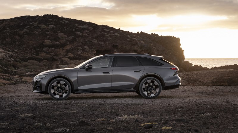Audi A6 allroad: новый универсал получил гибридную версию и внедорожный обвес