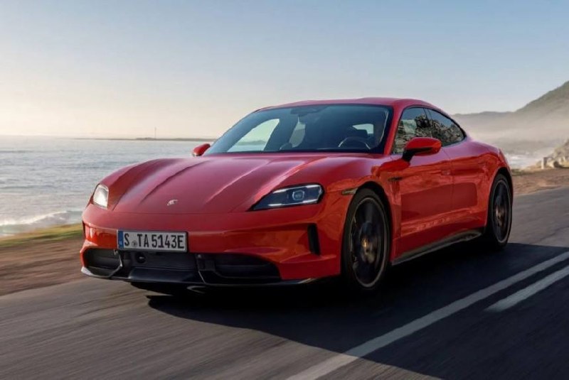 Porsche Taycan получил восемь виртуальных передач, но продажи продолжают падать Porsche Taycan получил восемь виртуальных передач, но продажи продолжают падать