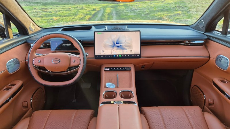 GAC S7: на ходу как Toyota, внутри - роскошнее GAC S7: на ходу как Toyota, внутри - роскошнее