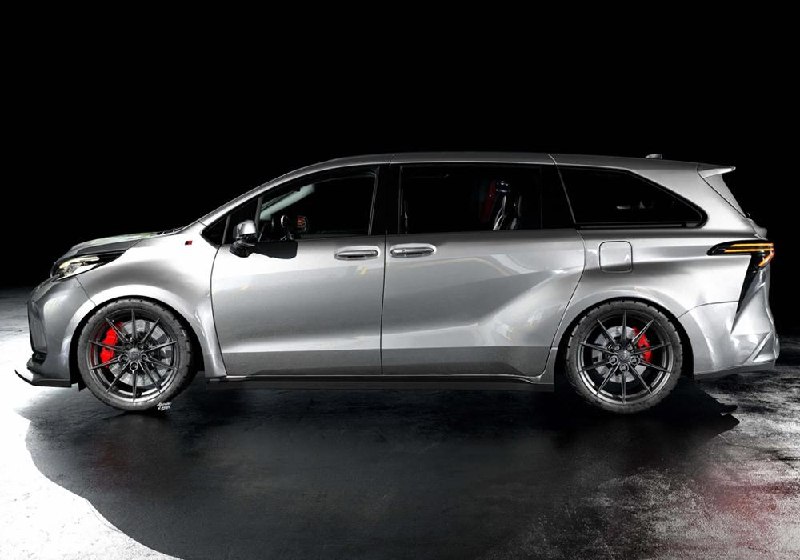 Представлен заряженный минивэн Toyota GR Sienna от Abimelec Design Представлен заряженный минивэн Toyota GR Sienna от Abimelec Design