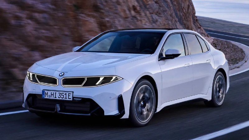 BMW i3 поступил в продажу раньше срока на фоне высокого спроса BMW i3 поступил в продажу раньше срока на фоне высокого спроса