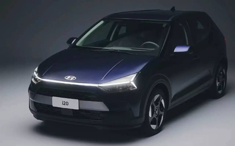 Hyundai i20 нового поколения стал кросс-хэтчбеком с двумя экранами и двигателями на этаноле Hyundai i20 нового поколения стал кросс-хэтчбеком с двумя экранами и двигателями на этаноле