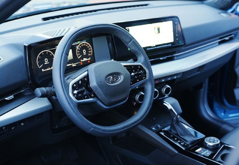 Первые впечатления от предсерийного LADA Azimut
