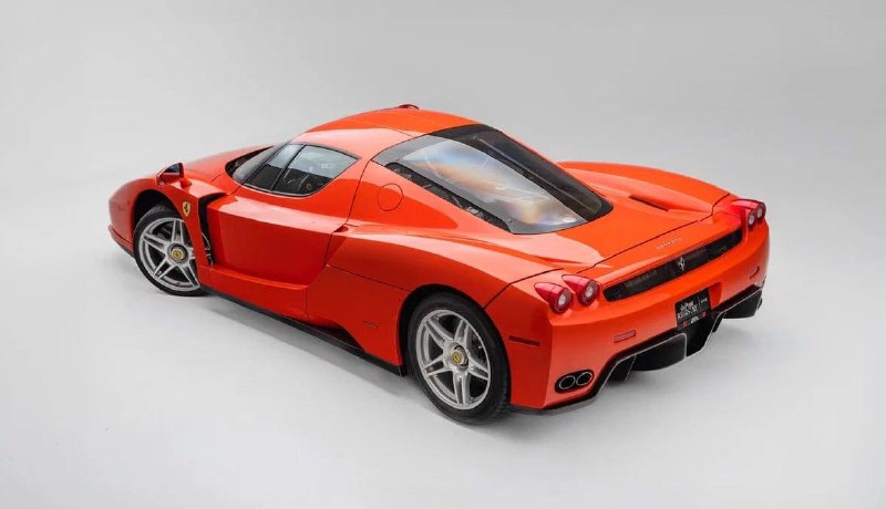 Ferrari Enzo продан за рекордные 13 миллионов долларов на онлайн-аукционе Ferrari Enzo продан за рекордные 13 миллионов долларов на онлайн-аукционе