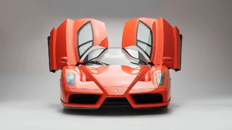 Ferrari Enzo продан за рекордные 13 миллионов долларов на онлайн-аукционе Ferrari Enzo продан за рекордные 13 миллионов долларов на онлайн-аукционе