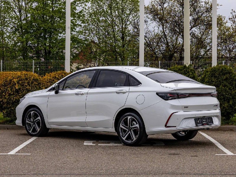 BAIC U5 Plus в России подешевел до 1,99 млн рублей