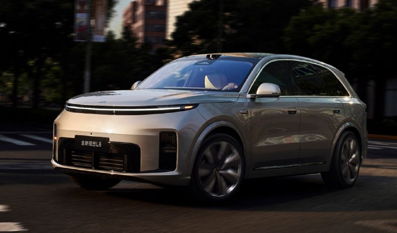 Li Auto запустила продажи нового L8: почти как Li L9, но дешевле Li Auto запустила продажи нового L8: почти как Li L9, но дешевле