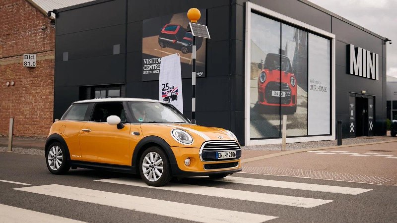 MINI преодолел миллион километров: история немецкого владельца MINI преодолел миллион километров: история немецкого владельца