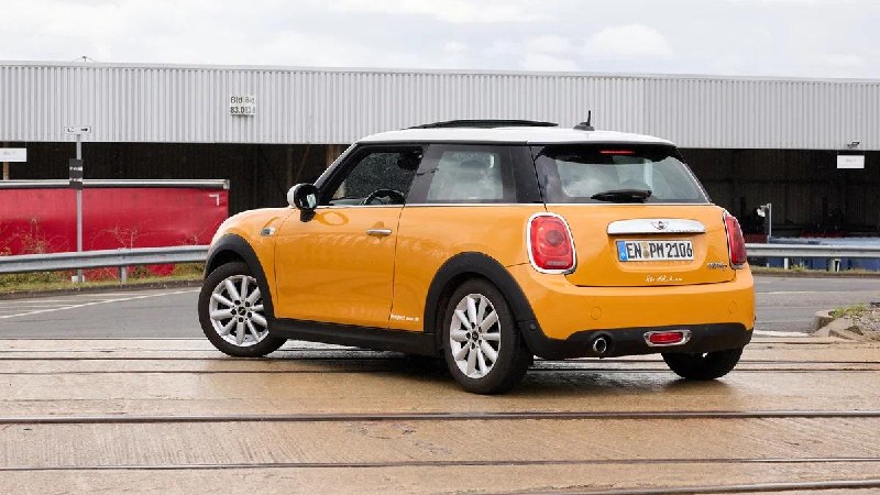 MINI преодолел миллион километров: история немецкого владельца MINI преодолел миллион километров: история немецкого владельца
