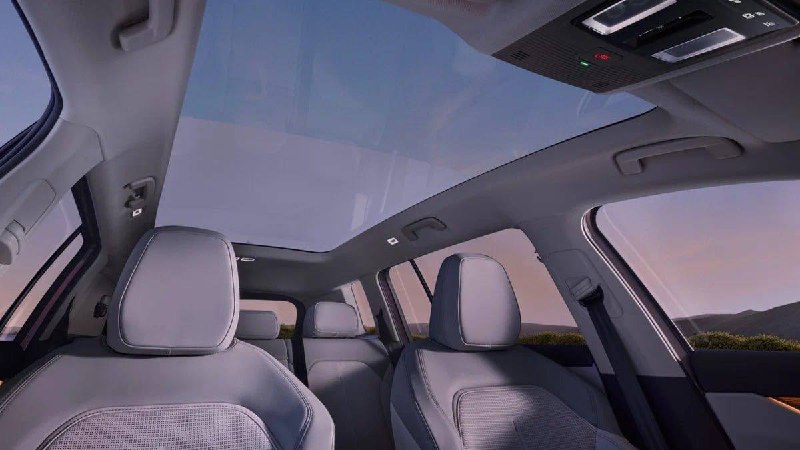 Skoda представила флагманский электрокроссовер Peaq