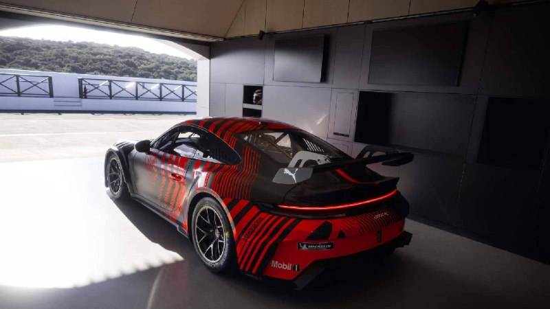 Porsche представила трековый GT4 R на базе 911 Porsche представила трековый GT4 R на базе 911