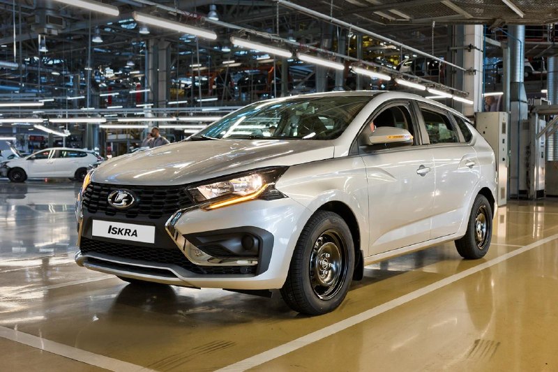 Универсал Lada Iskra получил новую версию «Драйв» с 106-сильным мотором и МКПП Универсал Lada Iskra получил новую версию «Драйв» с 106-сильным мотором и МКПП