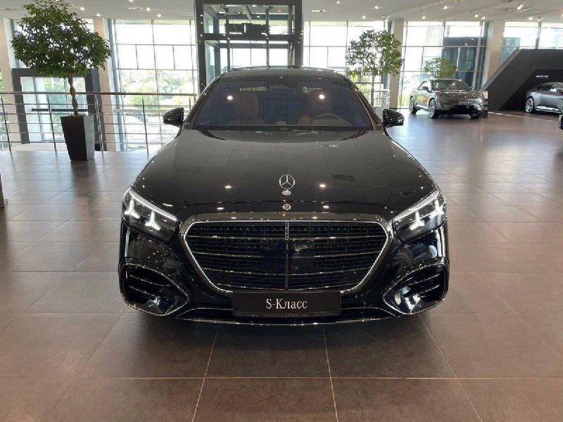 В Москве начали продавать обновлённый Mercedes-Benz S-класса В Москве начали продавать обновлённый Mercedes-Benz S-класса