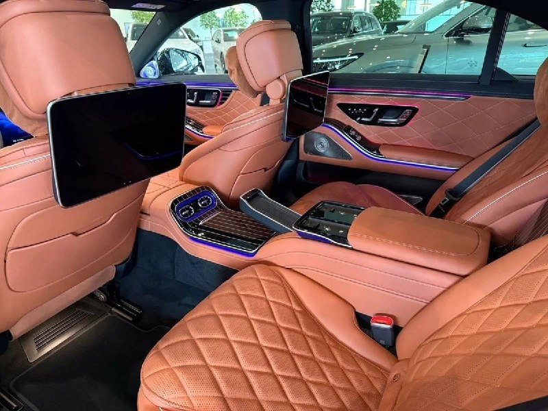 В Москве начали продавать обновлённый Mercedes-Benz S-класса В Москве начали продавать обновлённый Mercedes-Benz S-класса