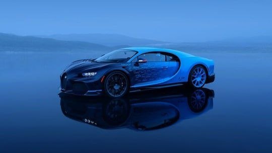 Bugatti представила финальный гиперкар Chiron L'Ultime Bugatti представила финальный гиперкар Chiron L'Ultime