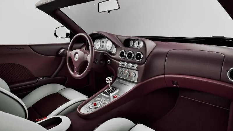 Ferrari 550 превратили в уникальную таргу Veloce12 Aperta Ferrari 550 превратили в уникальную таргу Veloce12 Aperta