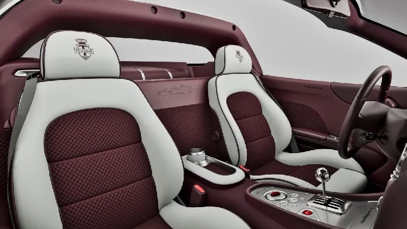 Ferrari 550 превратили в уникальную таргу Veloce12 Aperta Ferrari 550 превратили в уникальную таргу Veloce12 Aperta