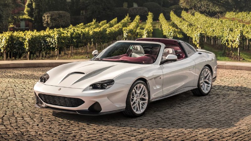Touring Superleggera представила Veloce12 Aperta – уникальную таргу на базе Ferrari 550