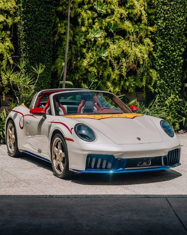 Три эксклюзивных Porsche в стиле «Истории игрушек» проданы коллекционеру