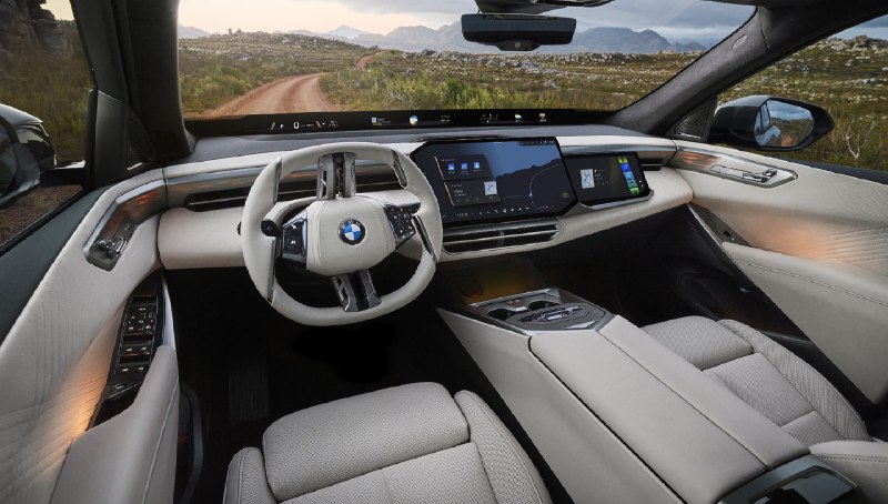 BMW представила новый X5 пятого поколения BMW представила новый X5 пятого поколения