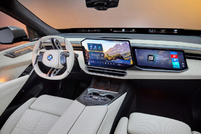 BMW представила новый X5 пятого поколения BMW представила новый X5 пятого поколения