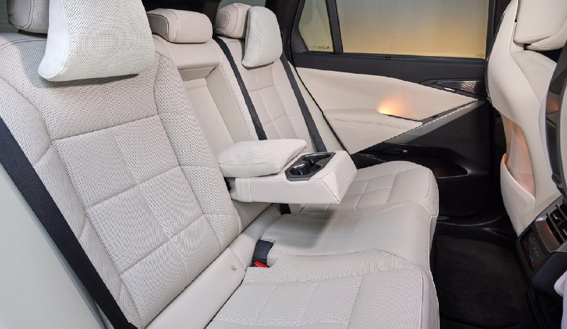 BMW представила новый X5 пятого поколения BMW представила новый X5 пятого поколения