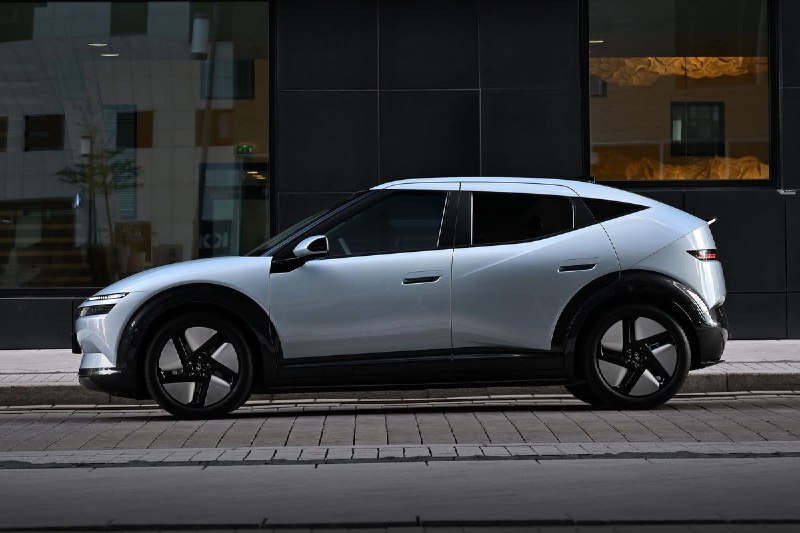 Hyundai представил базовую версию Ioniq 3