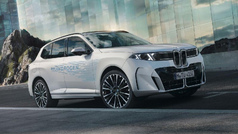 BMW X5 нового поколения получит водородную версию BMW X5 нового поколения получит водородную версию