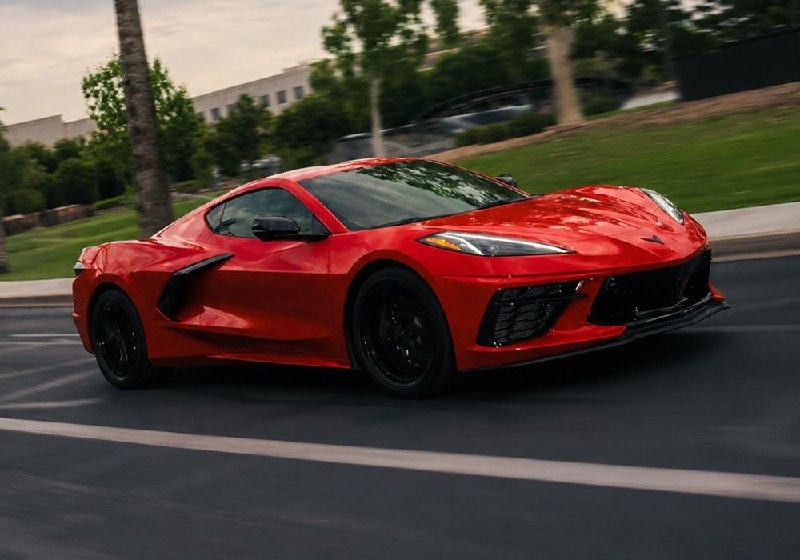 Обновленный Chevrolet Corvette C8: самый доступный спорткар с максимальной скоростью 322 км/ч Обновленный Chevrolet Corvette C8: самый доступный спорткар с максимальной скоростью 322 км/ч