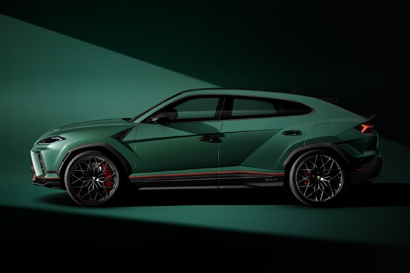 Lamborghini Urus SE Performante: представлен мощнейший гибридный кроссовер Lamborghini Urus SE Performante: представлен мощнейший гибридный кроссовер