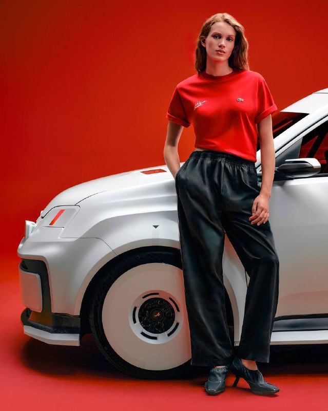 Alpine и Lacoste представили совместный раллийный хэтчбек A290