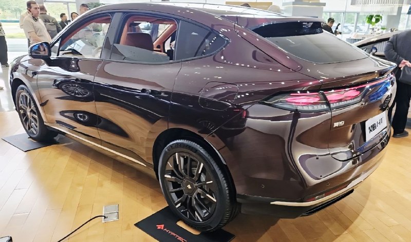 GAC Hyptec HT вышел на российский рынок: цена снижена с учетом трейд-ина
