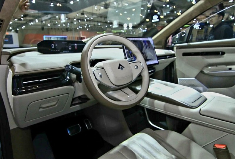GAC Hyptec HT вышел на российский рынок: цена снижена с учетом трейд-ина