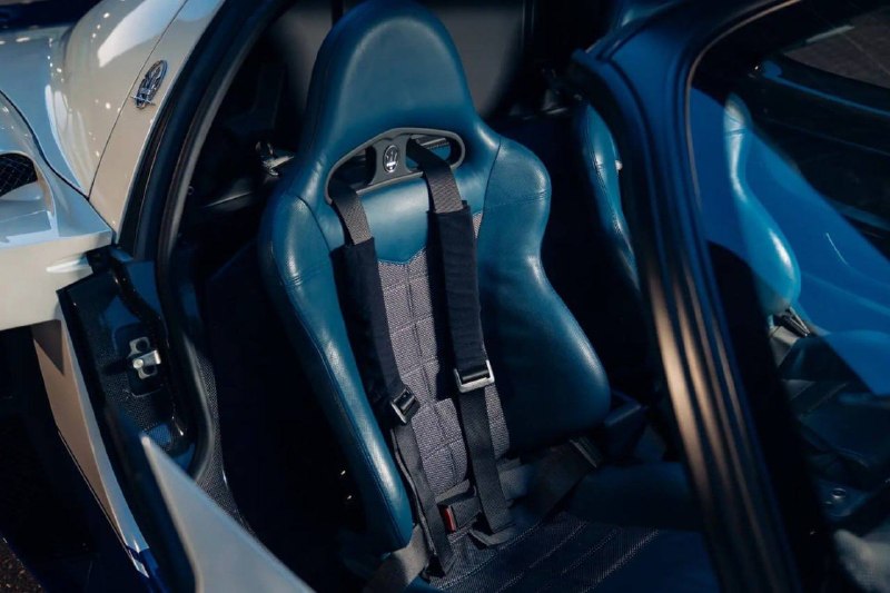 Редкий Maserati MC12 с пробегом 2024 км уйдет с молотка Редкий Maserati MC12 с пробегом 2024 км уйдет с молотка