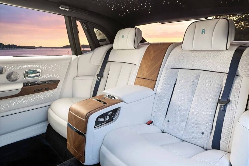 Rolls-Royce Phantom Regatta — ультрароскошный седан в стиле гоночной яхты Rolls-Royce Phantom Regatta — ультрароскошный седан в стиле гоночной яхты