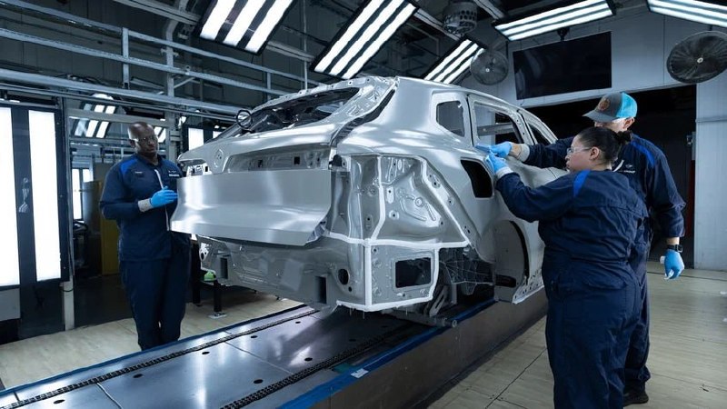 BMW объяснила отказ от культовой задней двери у нового X5 BMW объяснила отказ от культовой задней двери у нового X5