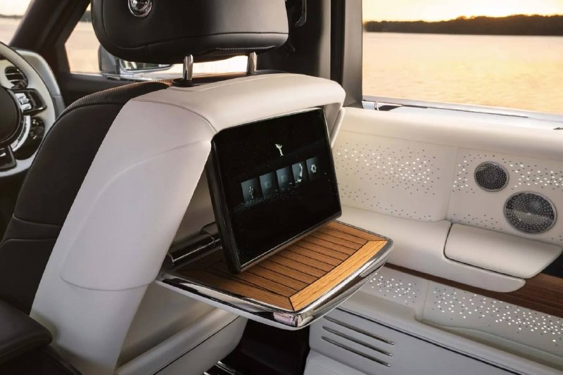 Rolls-Royce Phantom Regatta: ультрароскошный седан в стиле гоночной яхты Rolls-Royce Phantom Regatta: ультрароскошный седан в стиле гоночной яхты