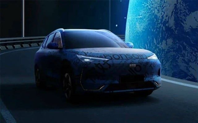 Geely представила новый электрический кроссовер Galaxy E5
