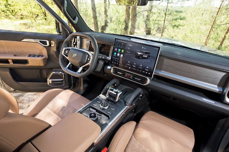 Сравнительный тест Haval H7 и Jetour T2 в песках Сравнительный тест Haval H7 и Jetour T2 в песках